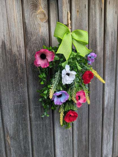 Anemone Spring Swag
