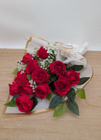 12 Red Rose Flatback Valentines Bouquet