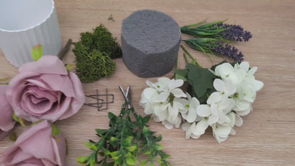 Flower arrangement craft kit