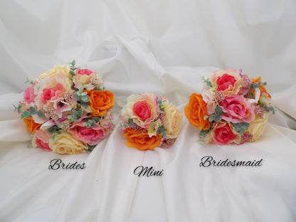 Sunset wedding florals