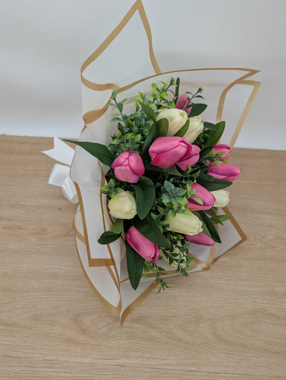 Tulip Gift Bouquet Pink and Ivory