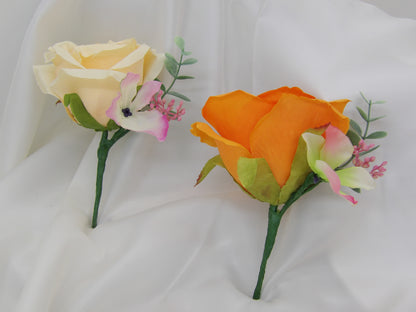 Sunset wedding florals