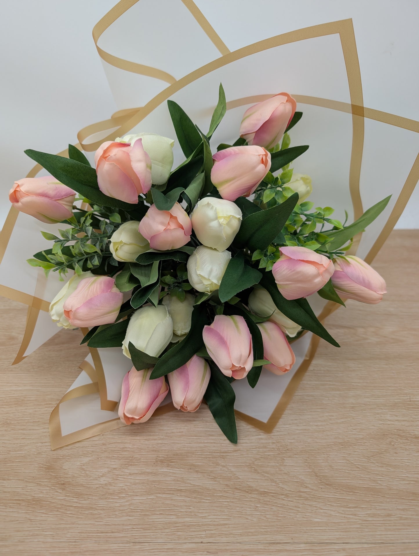 Tulip Gift Bouquet Pale Pink and Ivory