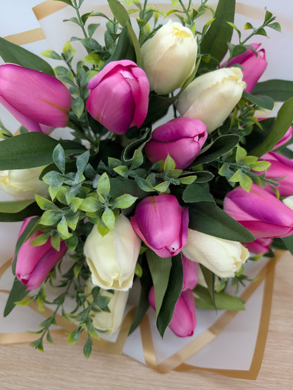 Tulip Gift Bouquet Pink and Ivory