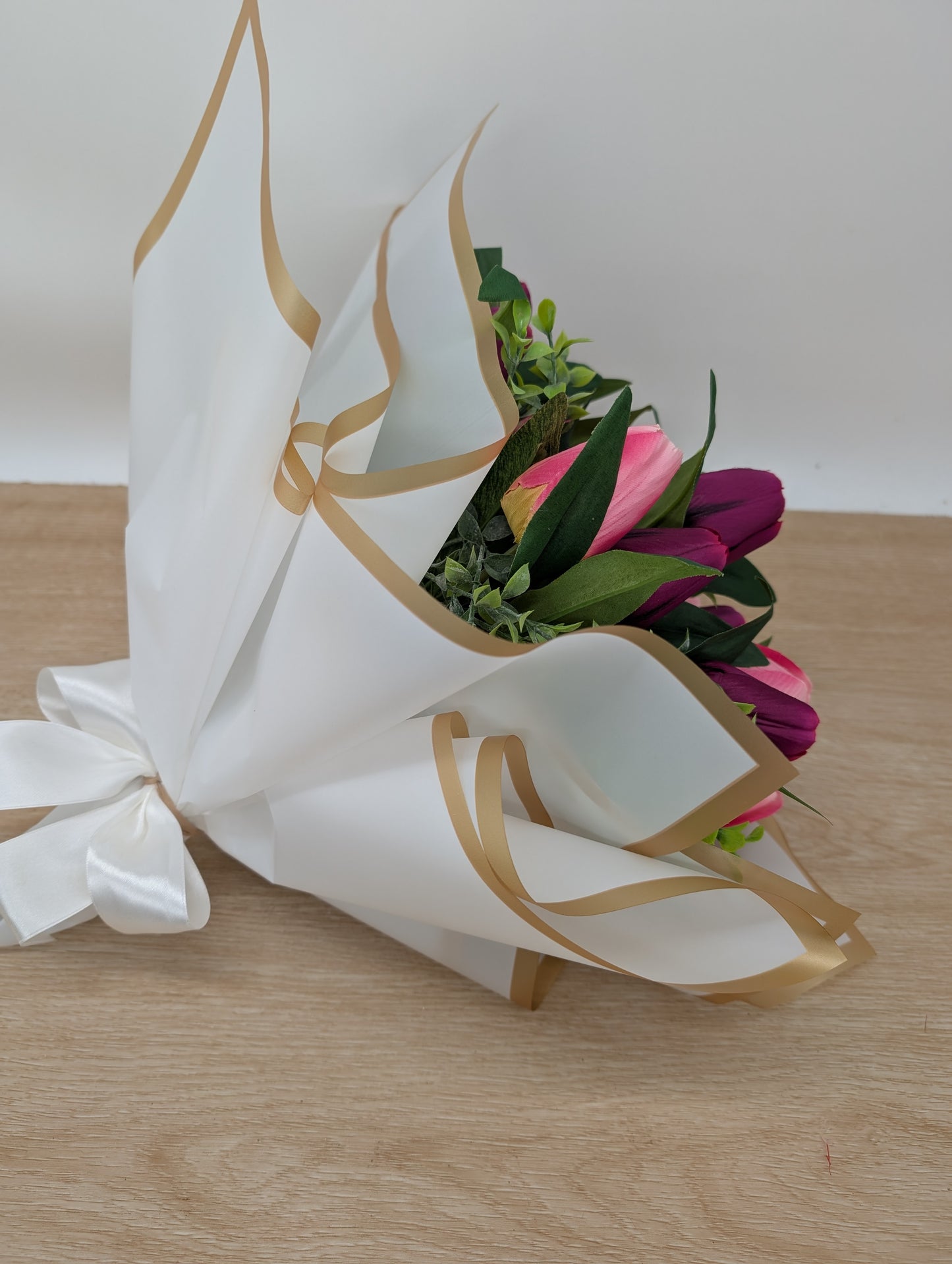 Tulip Gift Bouquet Pink and Purple