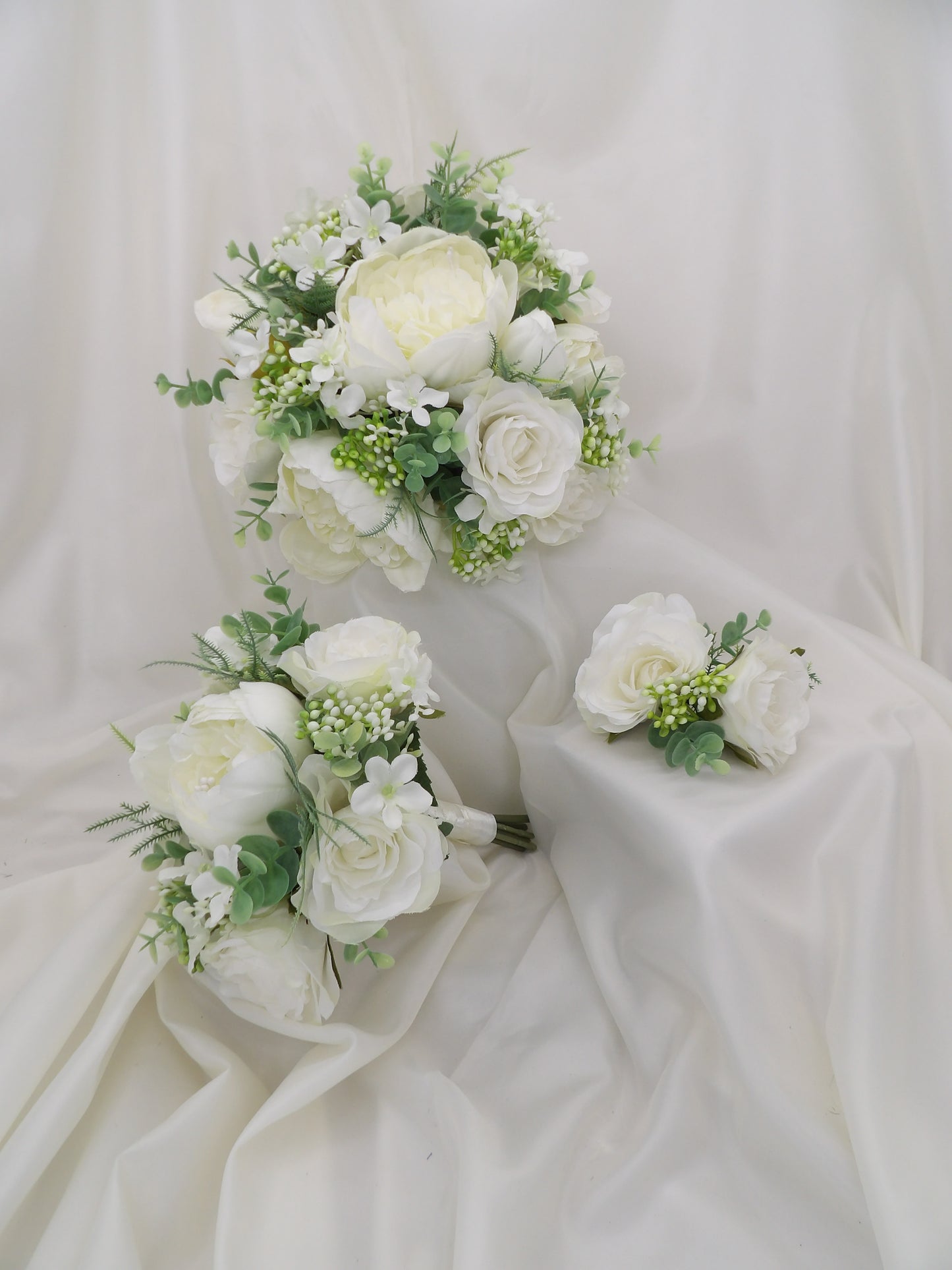 Ivory Wedding Flowers
