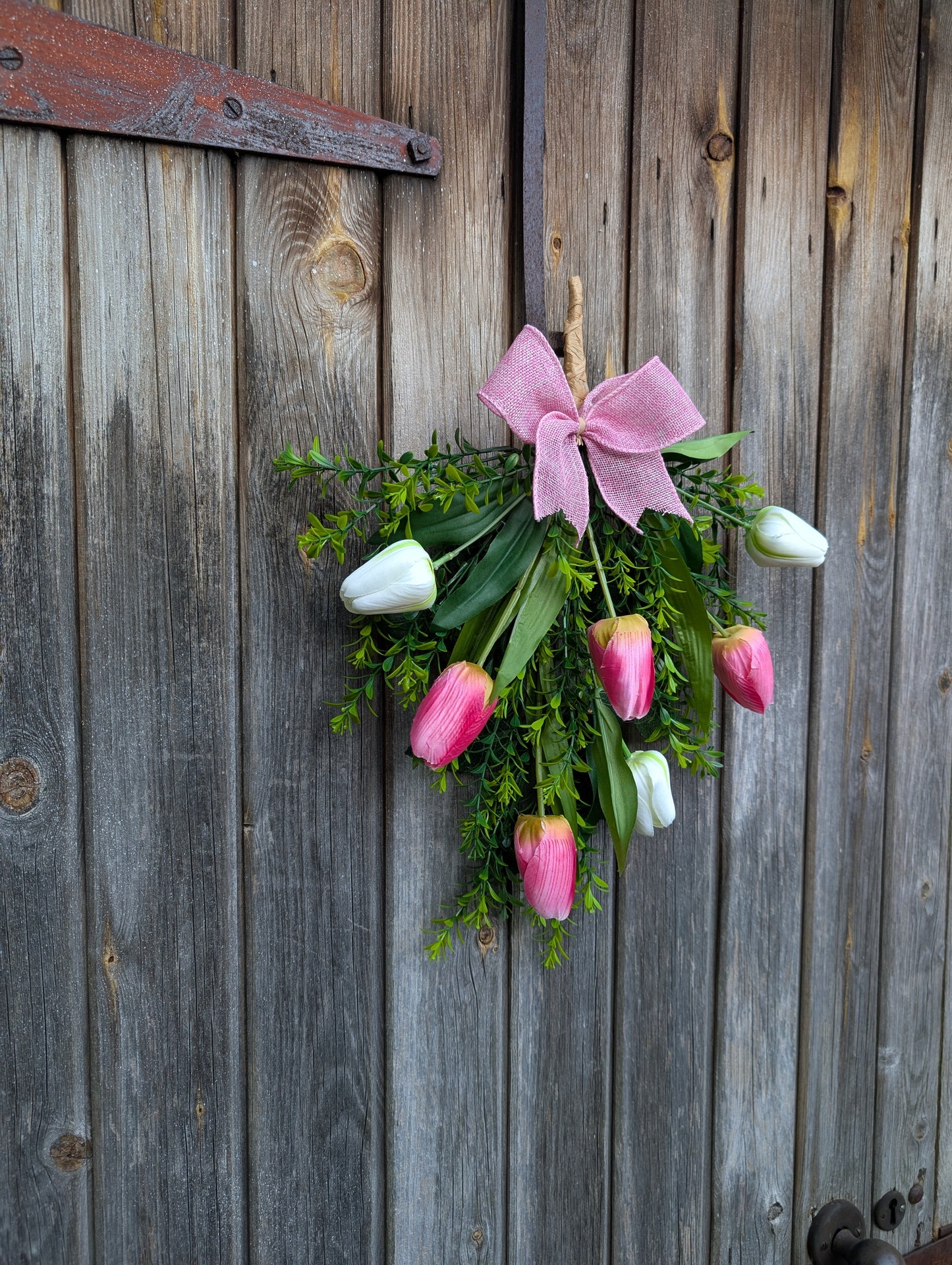 Pink and White Tulip Swag