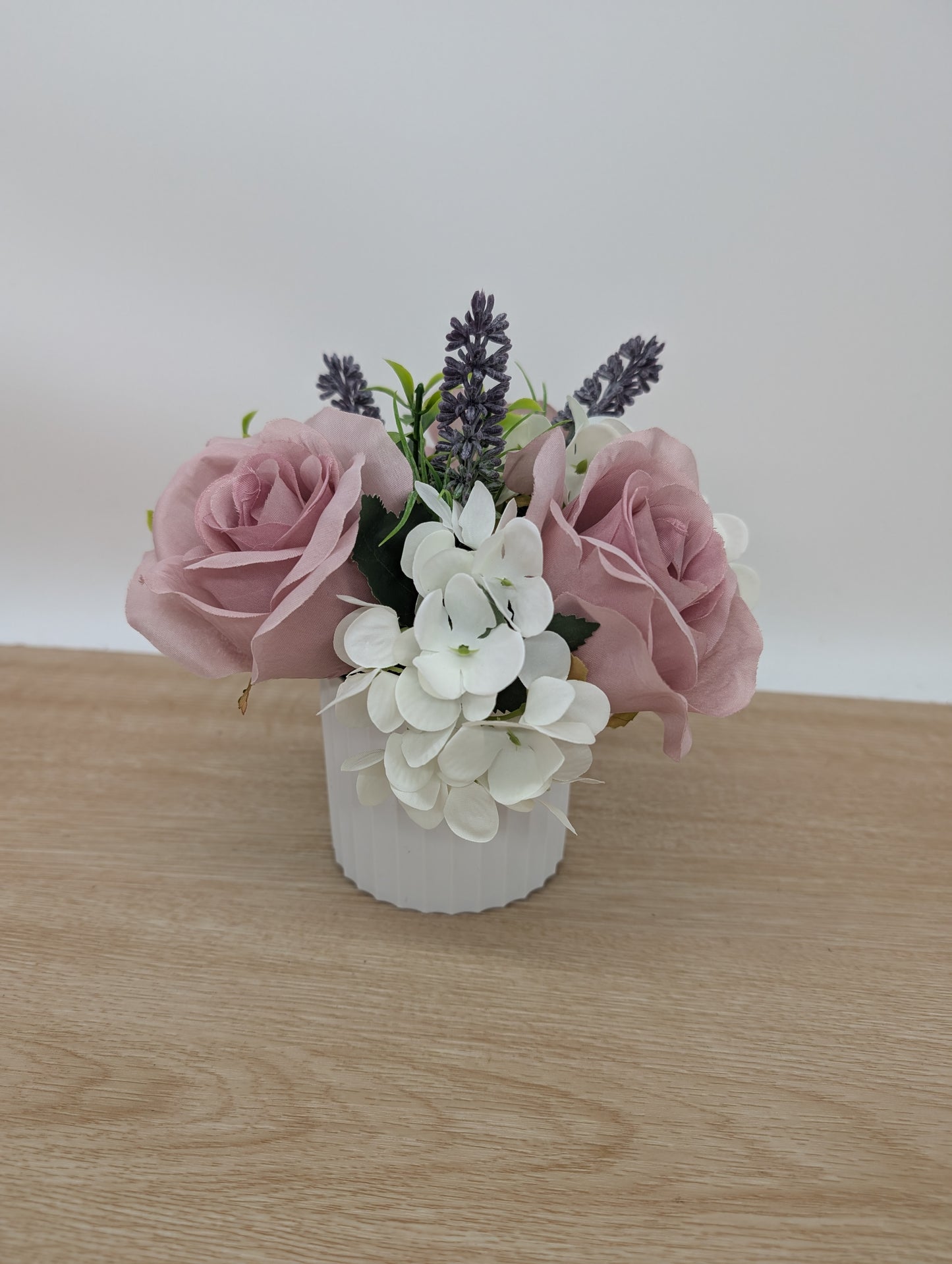 Flower arrangement craft kit