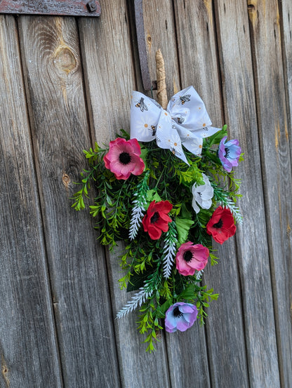 Anemone Spring Swag