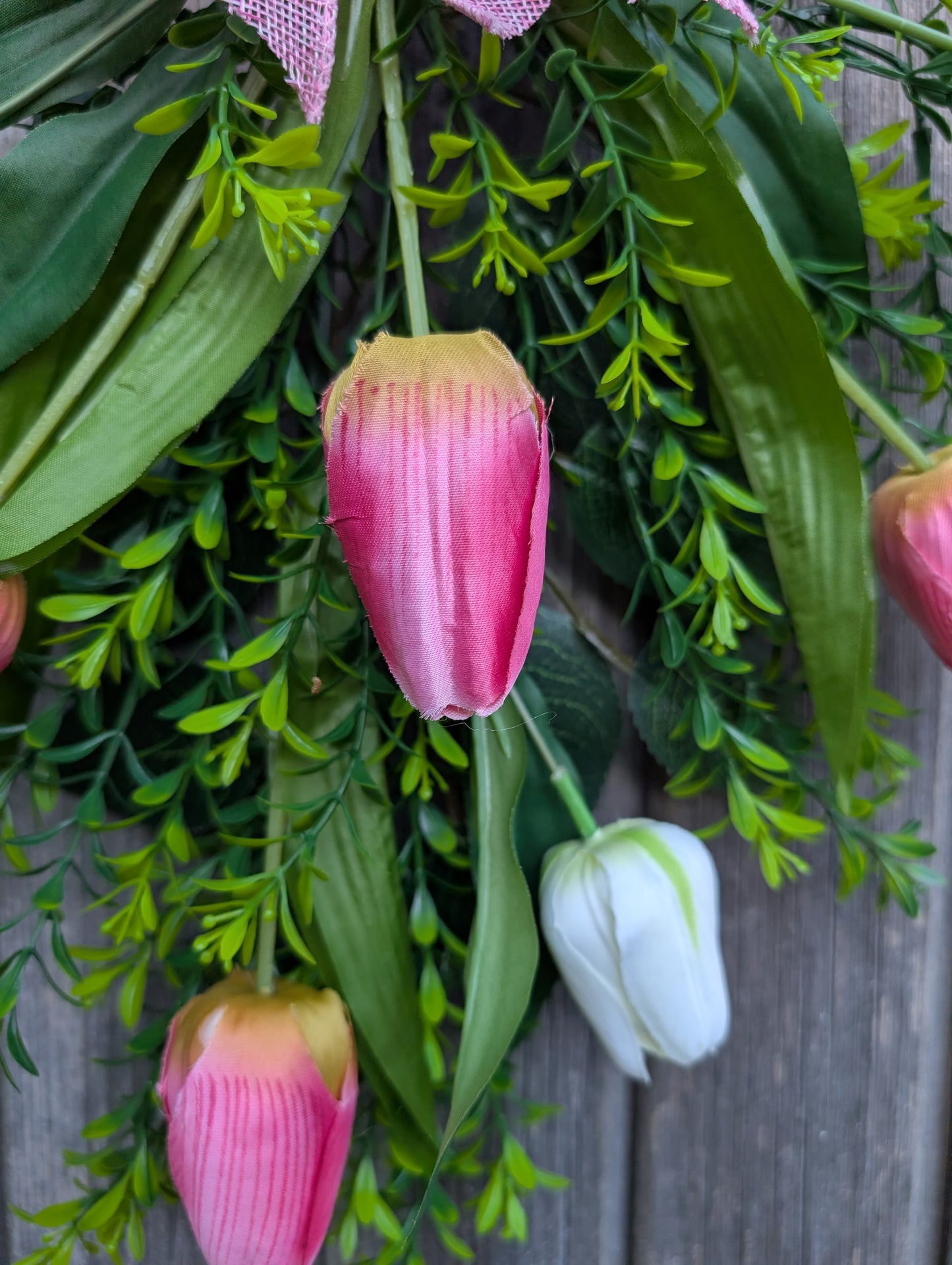 Pink and White Tulip Swag